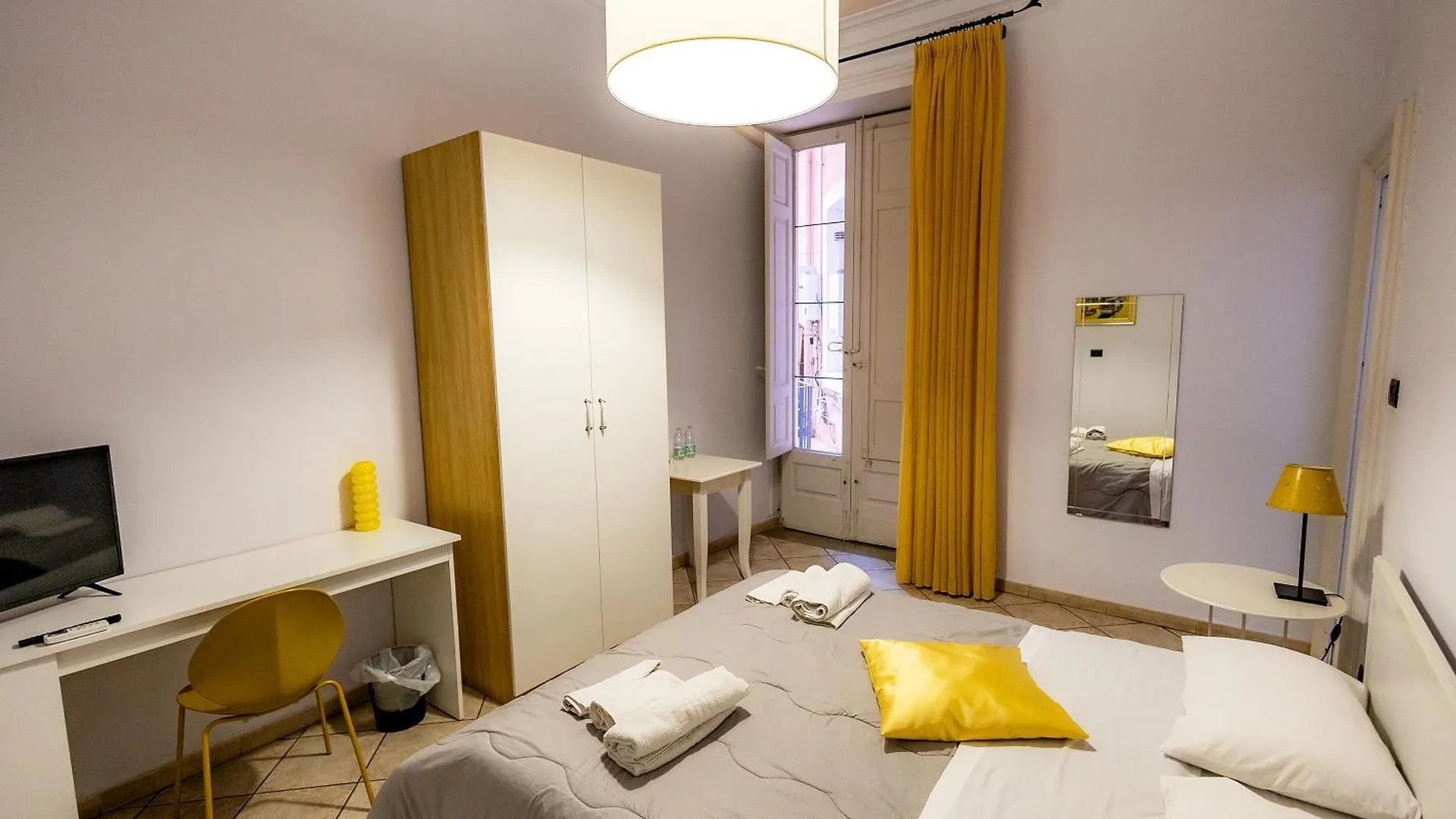 Promenade B&B Catane 3*,