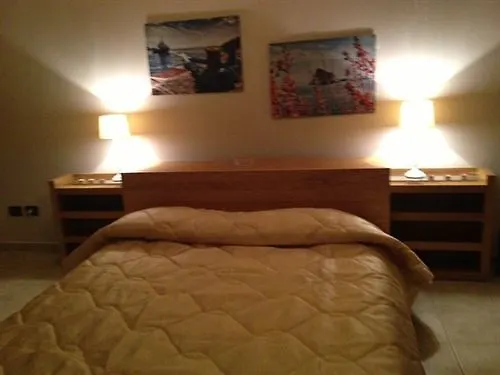 קטאניה Promenade B&B לינה וארוחת בוקר